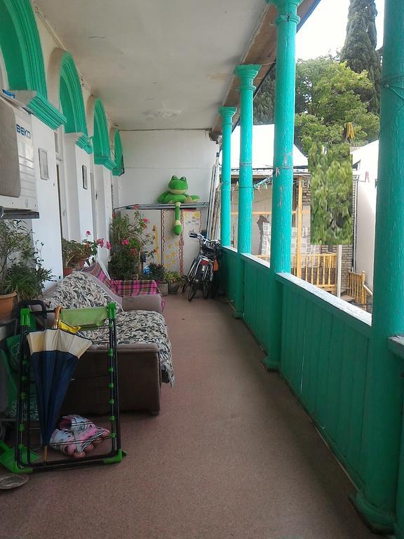 Green Stairs Guest House 트빌리시 외부 사진