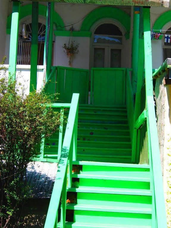 Green Stairs Guest House 트빌리시 외부 사진