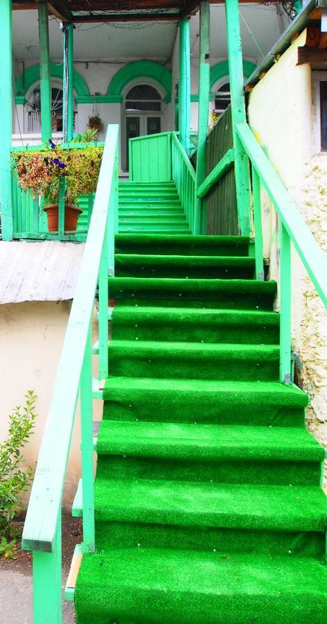 Green Stairs Guest House 트빌리시 외부 사진