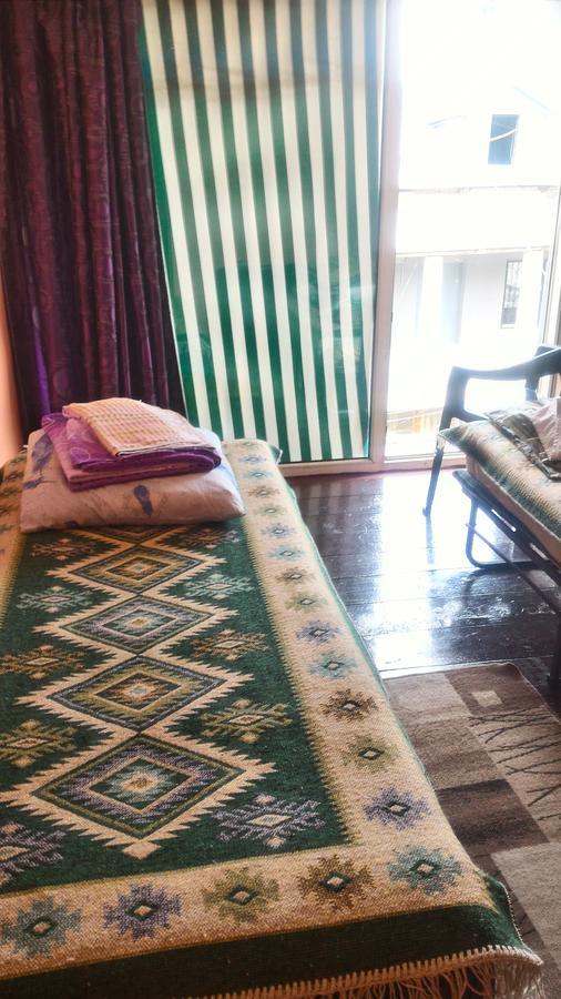 Green Stairs Guest House 트빌리시 외부 사진