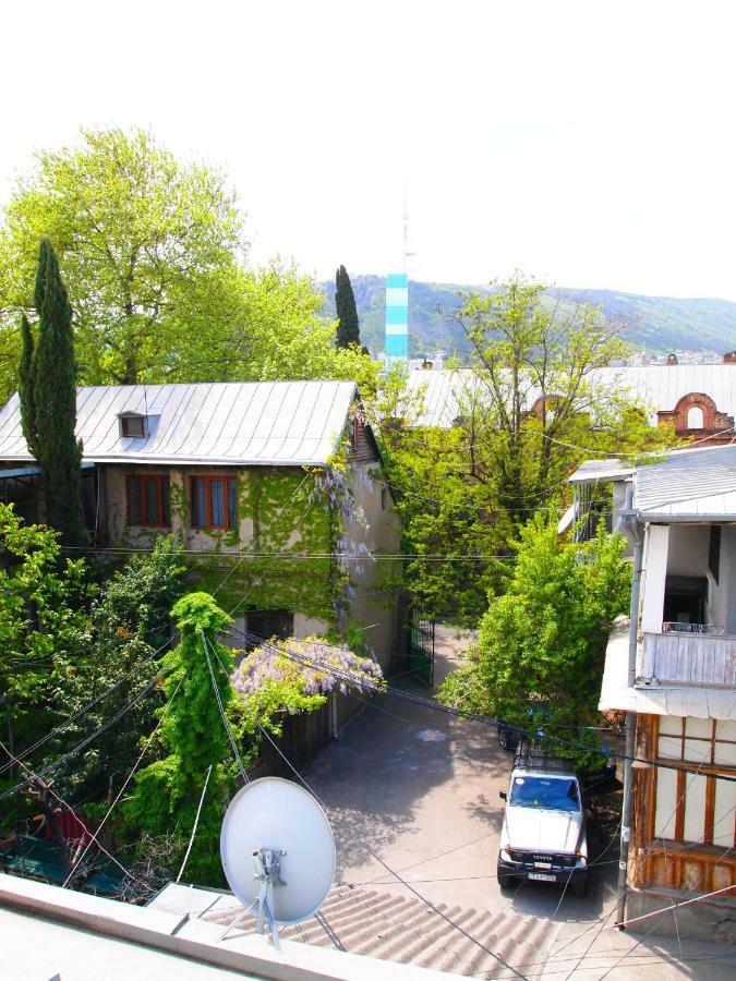 Green Stairs Guest House 트빌리시 외부 사진