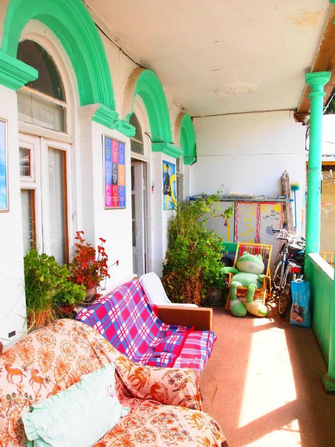 Green Stairs Guest House 트빌리시 외부 사진