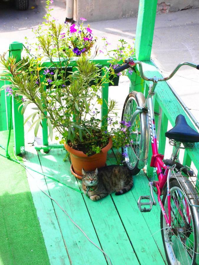 Green Stairs Guest House 트빌리시 외부 사진